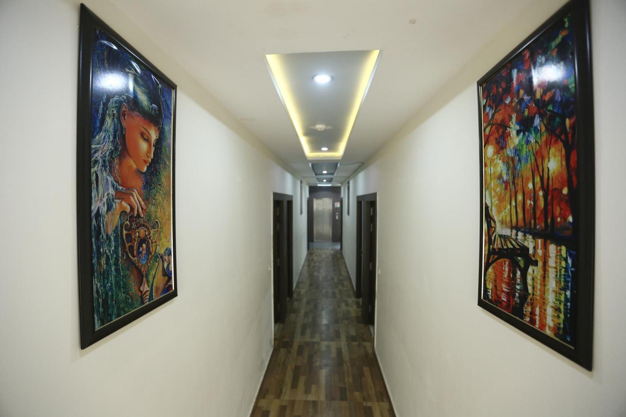 24 Hotel & Resort Agra  Kültér fotó
