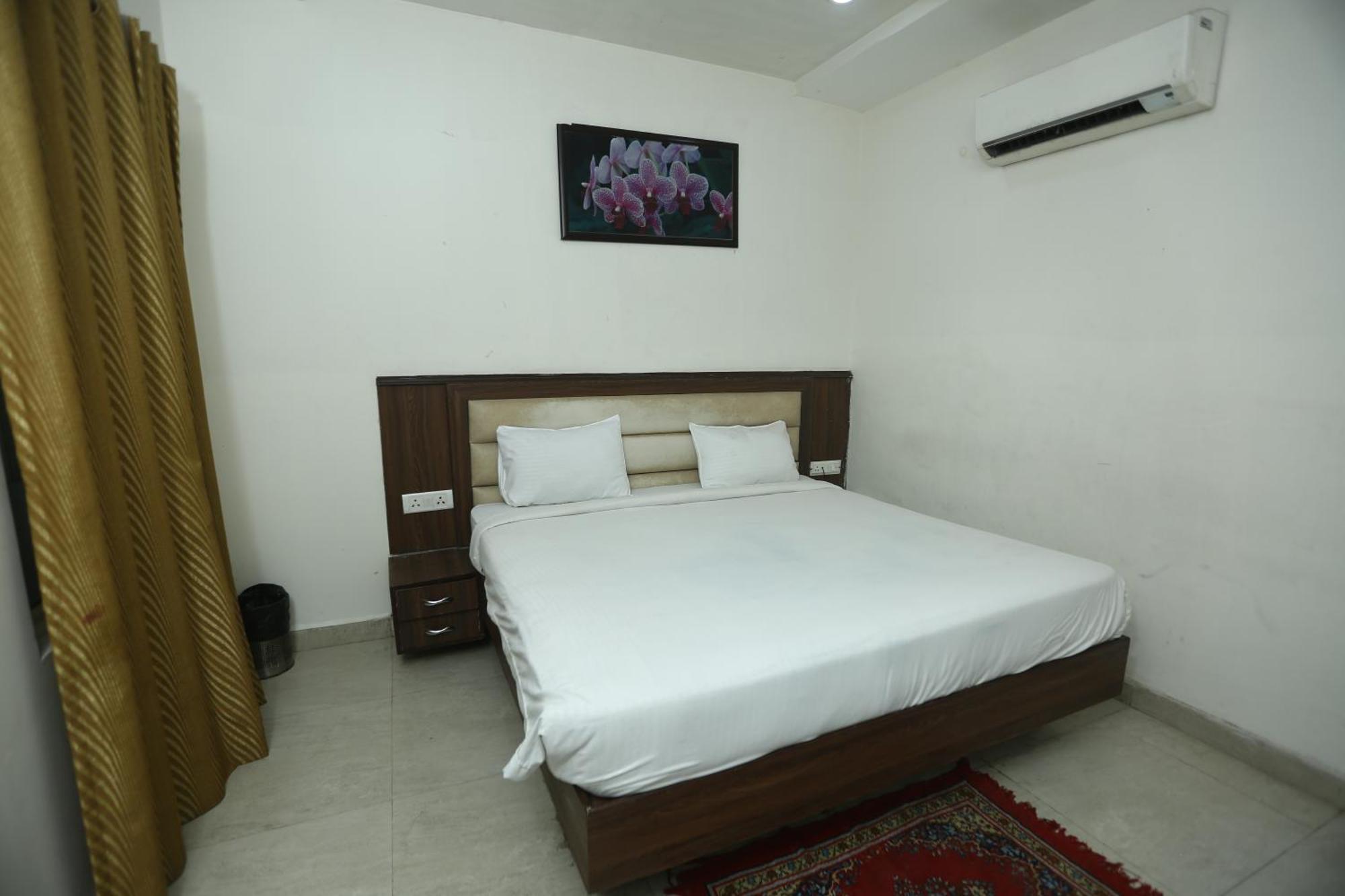 24 Hotel & Resort Agra  Kültér fotó